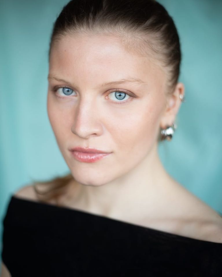 Lísbet Sveinsdóttir